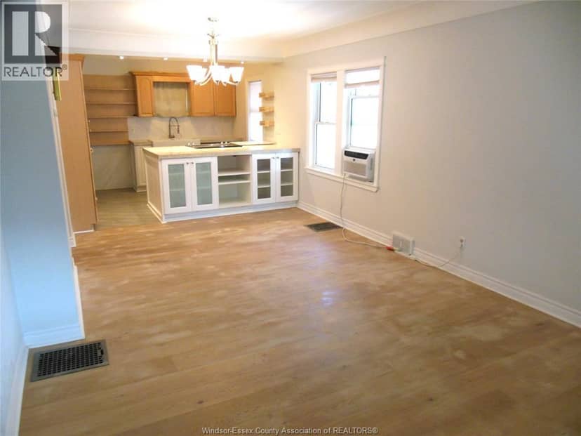 1548 Windermere — photo 4 of 22