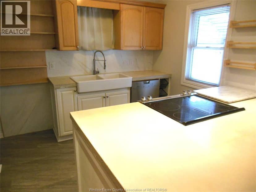 1548 Windermere — photo 7 of 22