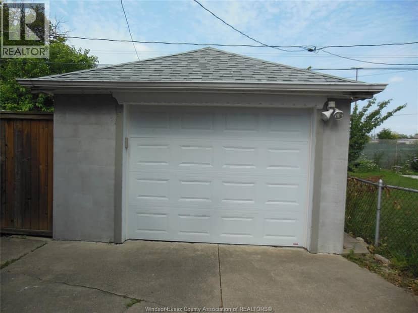1548 Windermere — photo 22 of 22