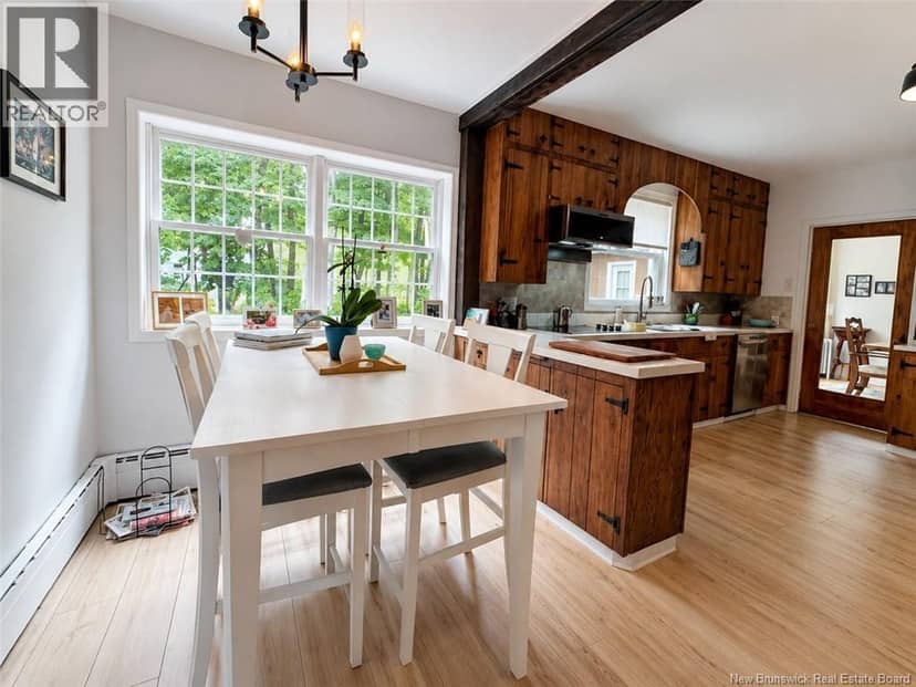 14 Stanley Street, Campbellton, photo 3
