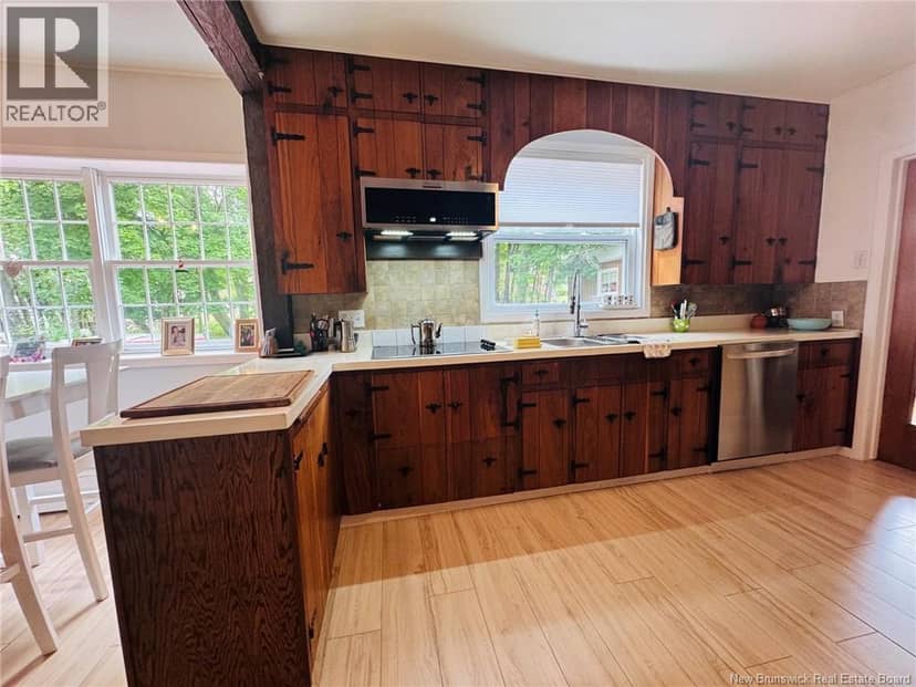 14 Stanley Street, Campbellton, photo 4