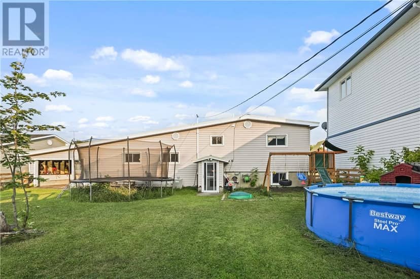 137 SIME Street, Espanola, photo 7