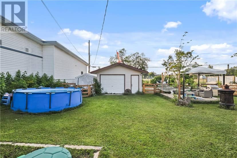 137 SIME Street, Espanola, photo 8