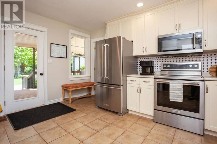 2903 KINROSS Road — photo 7 of 40