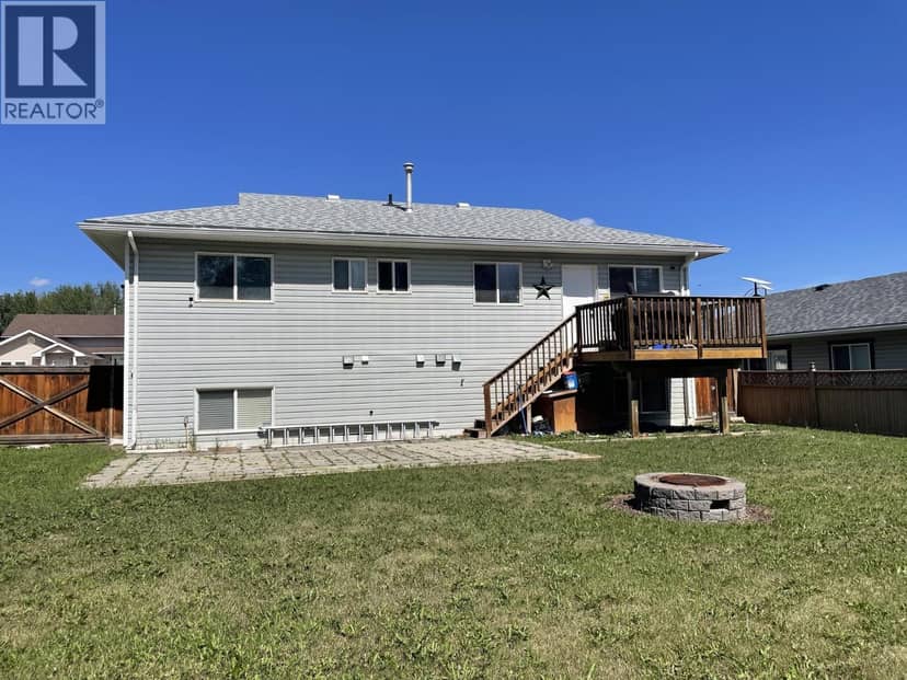 4423 HERITAGE CRESCENT, Fort Nelson, photo 4
