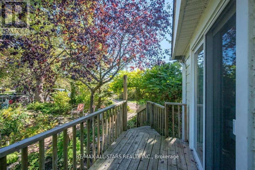 40 Riverglen Drive — photo 28 of 40
