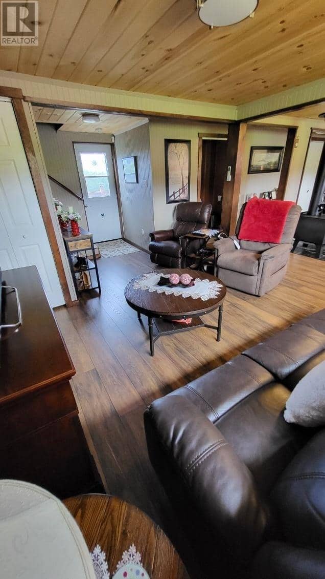 68 Main Road — photo 13 of 25
