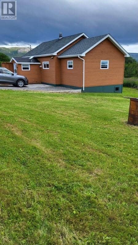 68 Main Road, Point Au Mal, photo 3