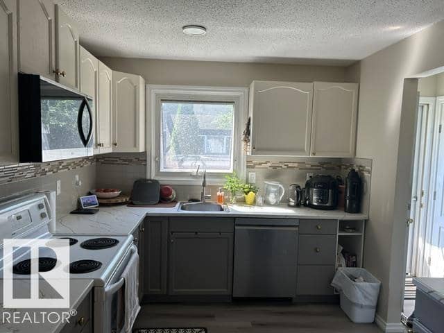 32 Belmead GD NW, Edmonton, photo 8