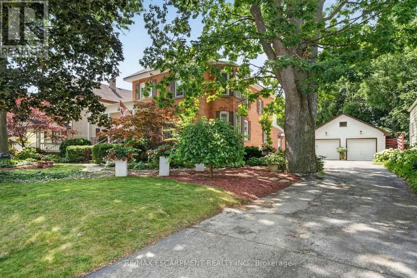438 Broad Street W, Haldimand