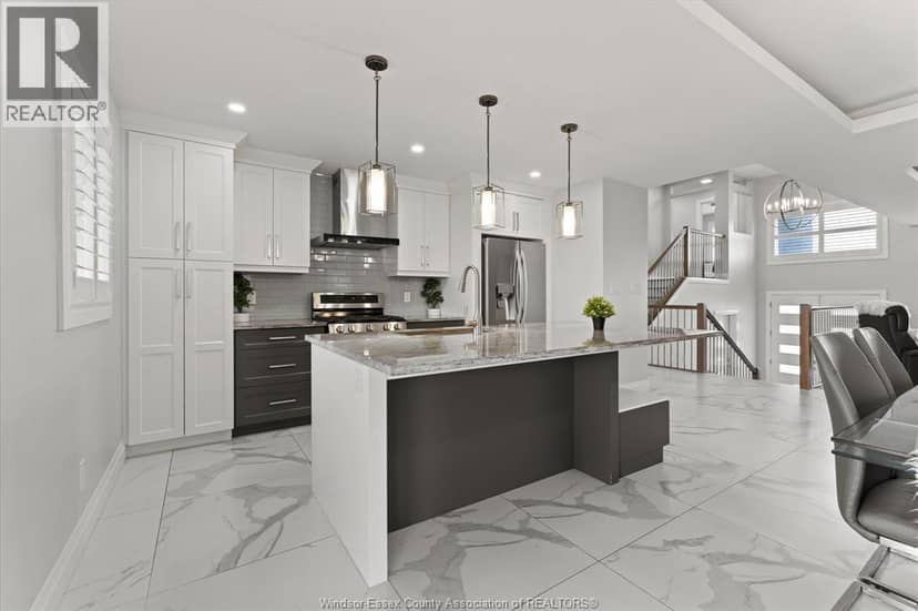 111 Lambert Street — photo 14 of 40