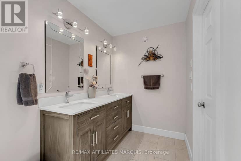 9517 County Road 42 Road — photo 16 of 40