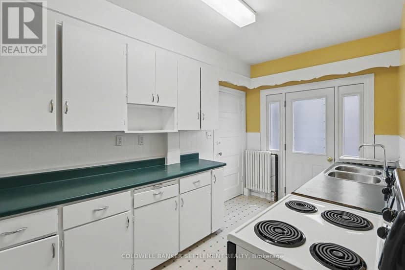 2 Gladstone Avenue — photo 18 of 40