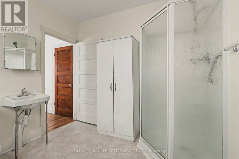 2 Gladstone Avenue — photo 20 of 40