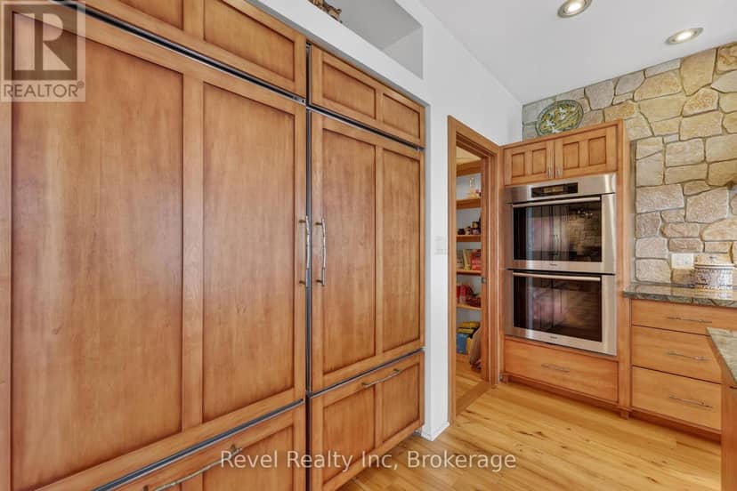 12 Walker Road — photo 15 of 40