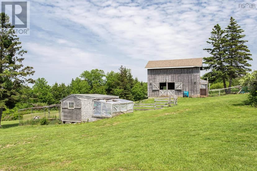 8831 St. Croix Cove Road — photo 19 of 40