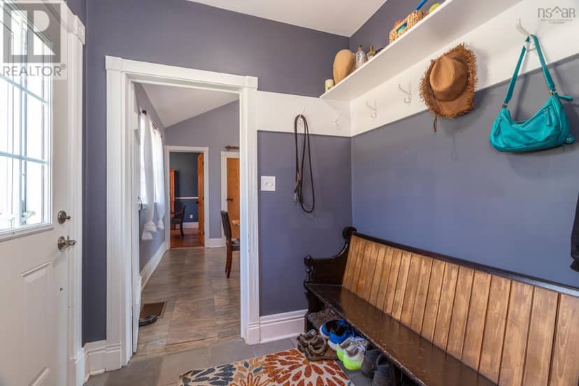 8831 St. Croix Cove Road — photo 32 of 40
