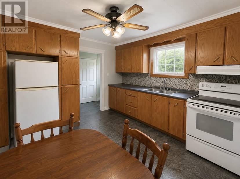 59 Main Road — photo 5 of 6