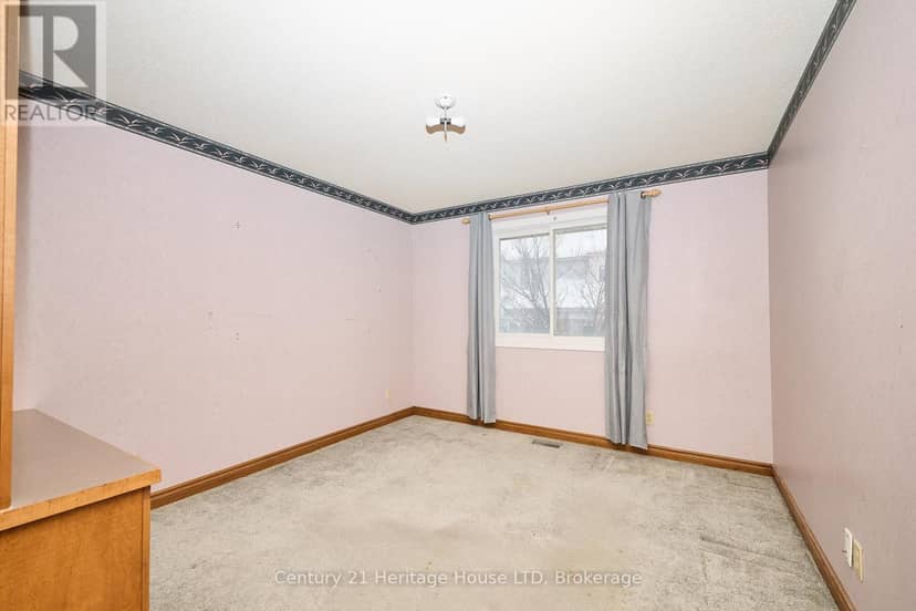 20 - 2720 Mewburn Road — photo 16 of 35
