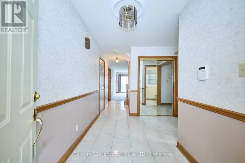 20 - 2720 Mewburn Road, Niagara Falls, photo 3