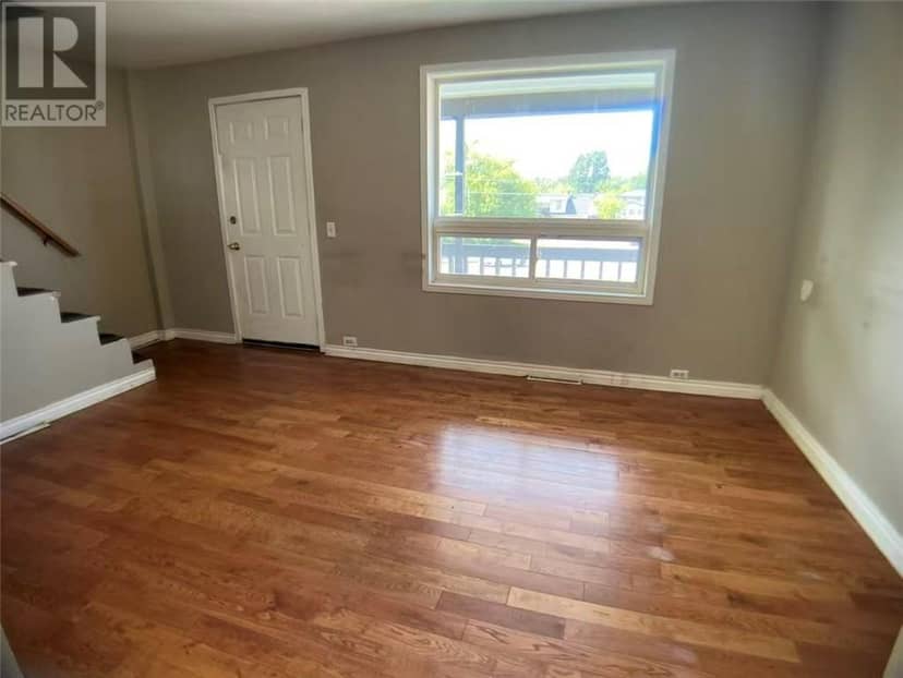 236 Mountain Street — photo 6 of 16