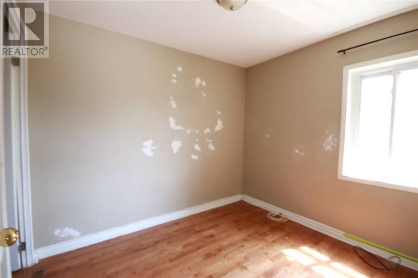236 Mountain Street — photo 8 of 16