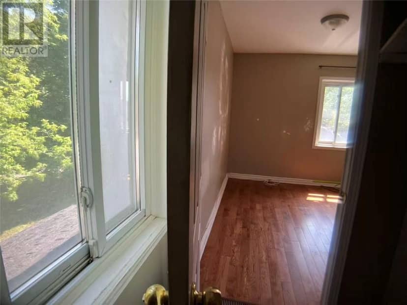 236 Mountain Street — photo 9 of 16
