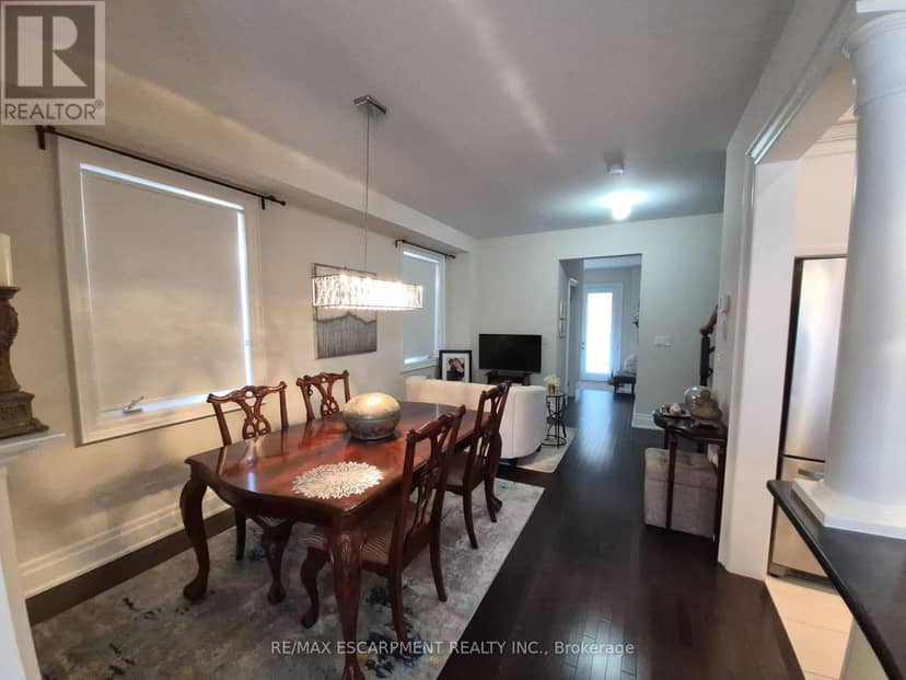 610 Sweetwater Crescent — photo 13 of 31