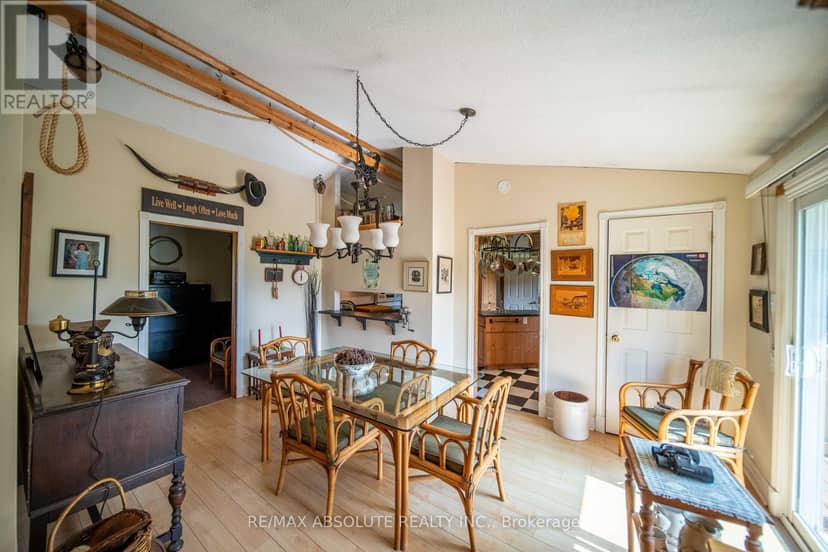 1543 Gagnon Road — photo 10 of 30