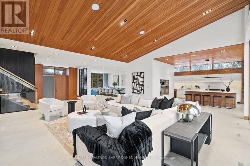 58 Timberlane Drive, Toronto, photo 4