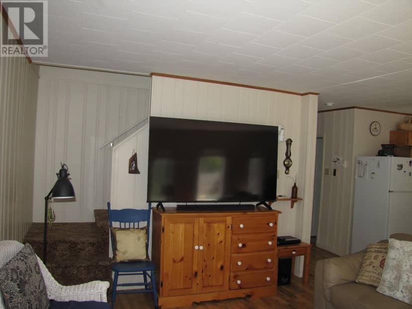 40 Loop Road — photo 10 of 33