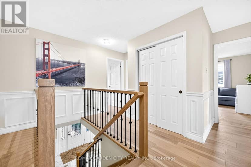 15 Cheval Drive — photo 26 of 40