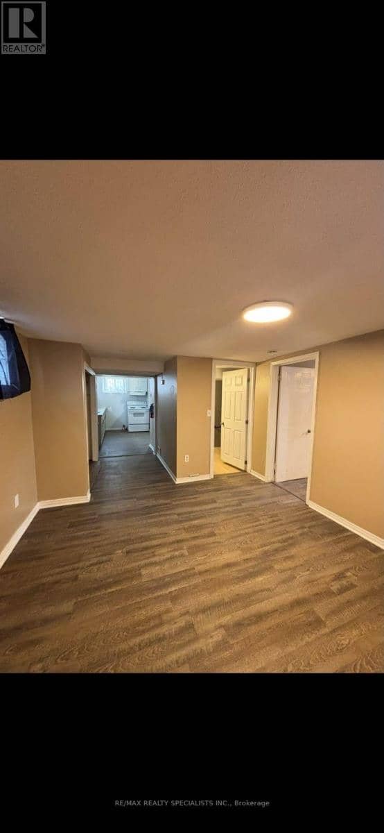 58 Carlton Street — photo 21 of 23