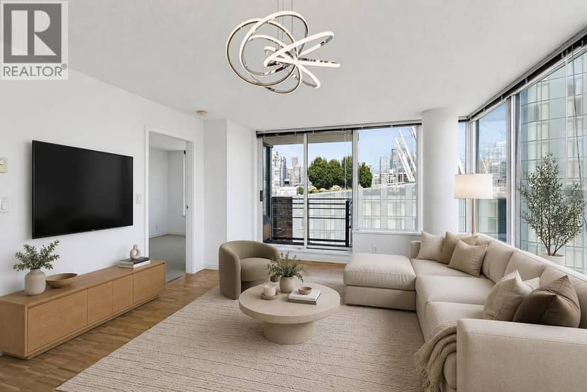 2508 33 SMITHE STREET, Vancouver, photo 2