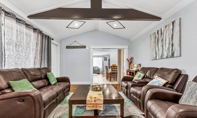18240 64 AVENUE, Surrey, photo 4