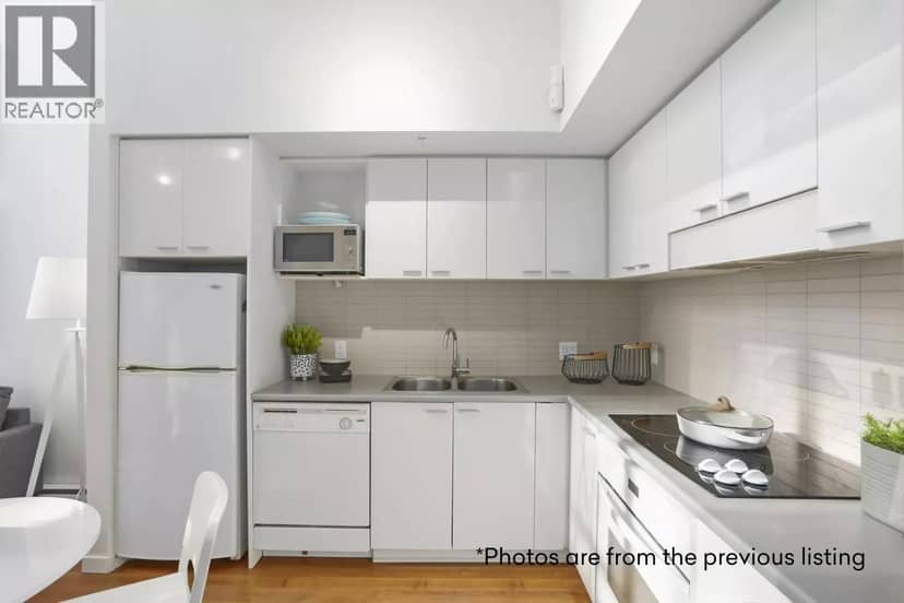 112 Dunsmuir Street, Vancouver, photo 4