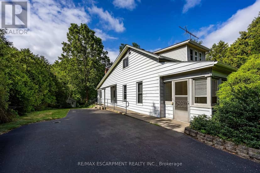 2312 Front Road — photo 3 of 40