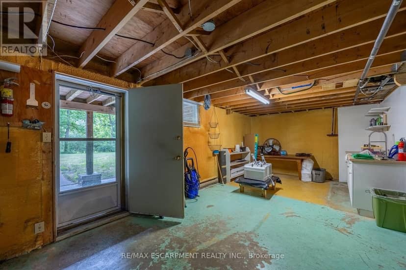 2312 Front Road — photo 31 of 40