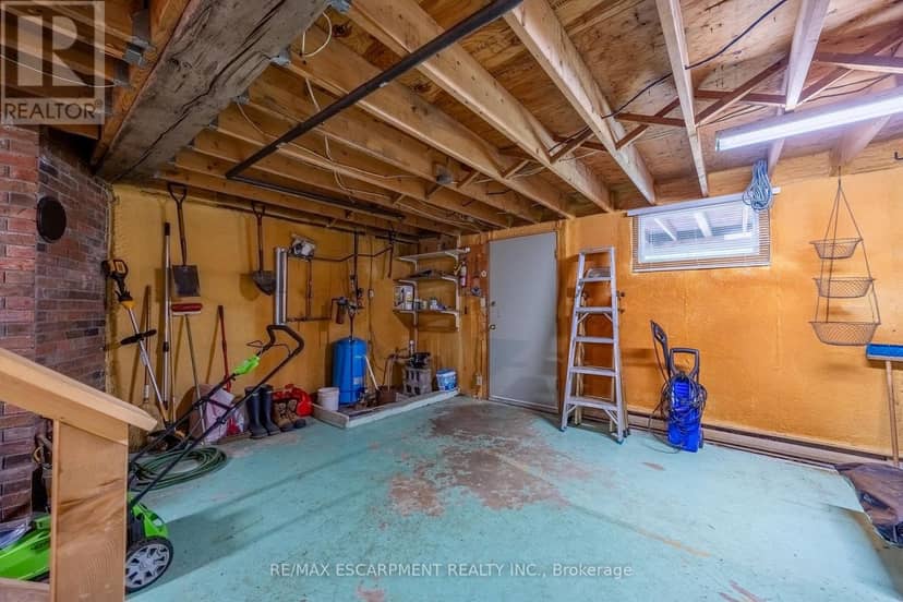 2312 Front Road — photo 32 of 40