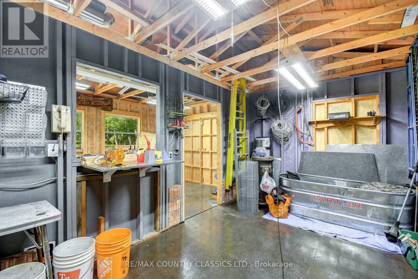 1551 Mumford Road — photo 32 of 40