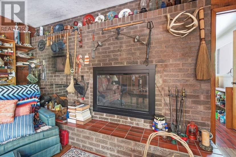 1502 Winter Drive — photo 33 of 40