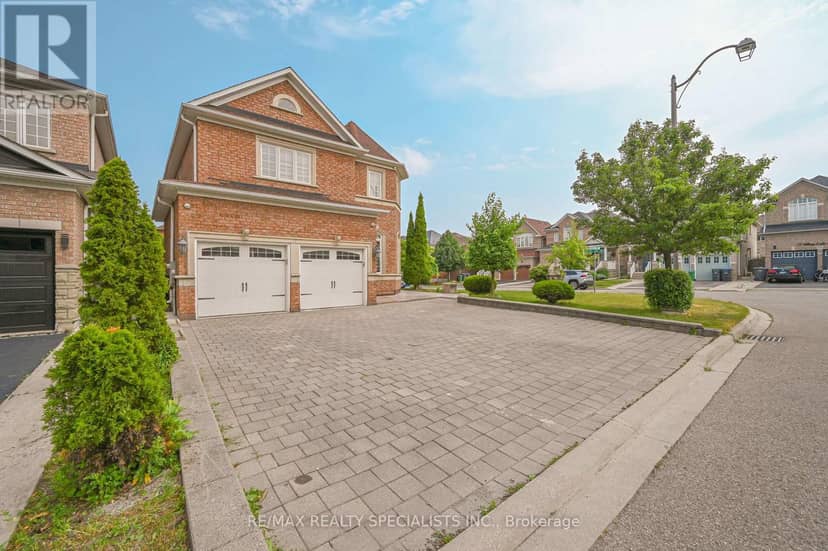 72 Village Lake Crescent, Brampton, photo 3