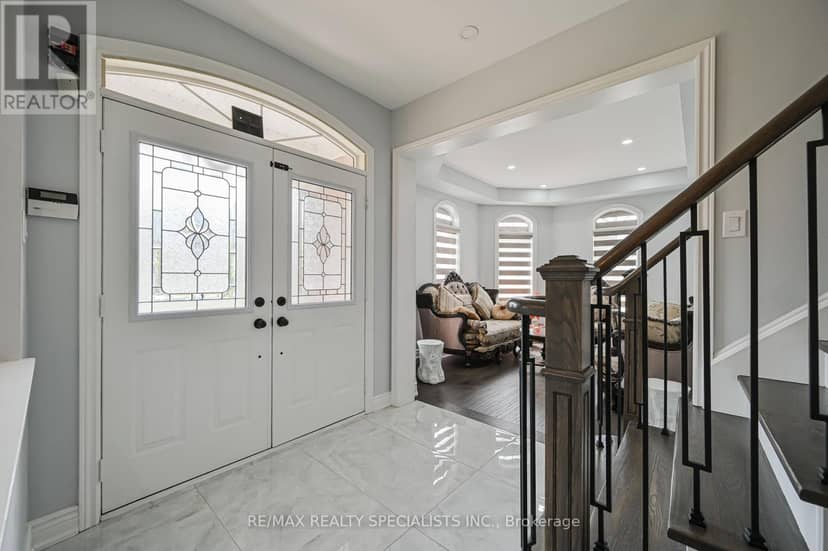 72 Village Lake Crescent, Brampton, photo 7
