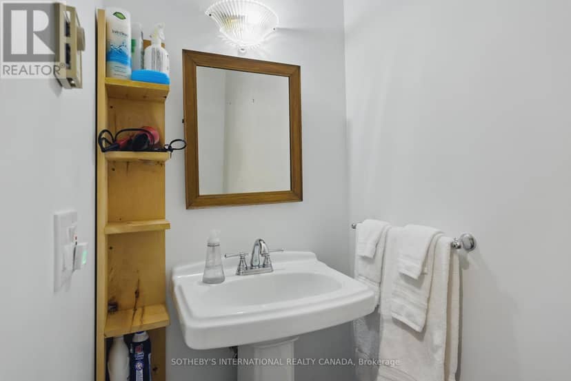 1074 Cooks Road — photo 7 of 34