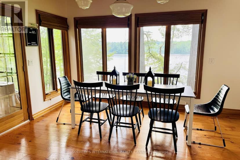 1074 Cooks Road — photo 9 of 34
