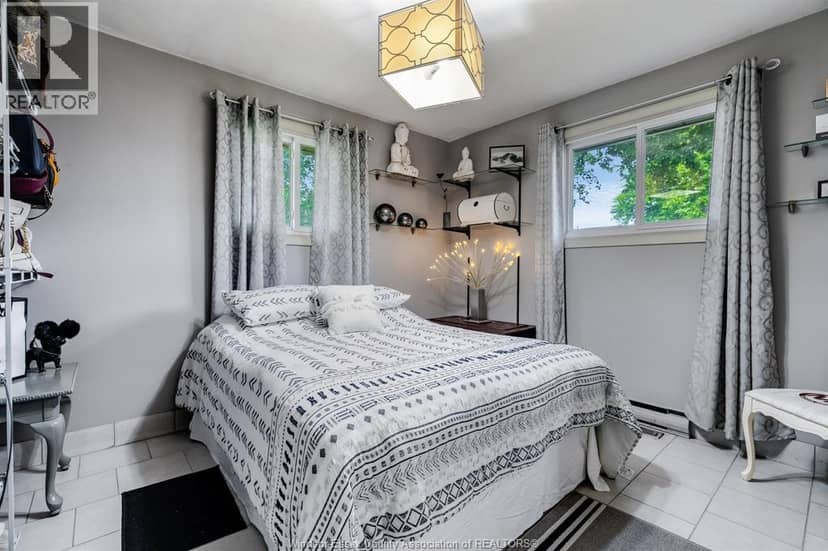 166 Kael CRESCENT — photo 18 of 40