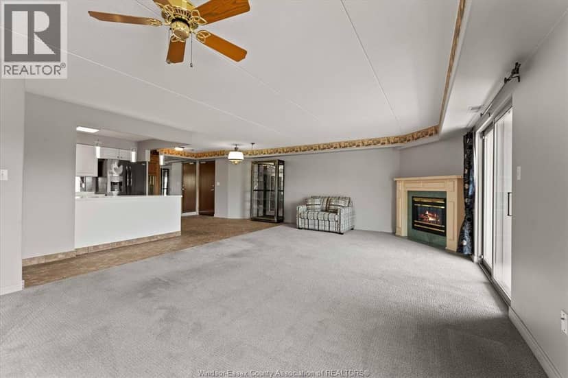 310 VILLAGE GROVE DRIVE Unit# 213 — photo 18 of 39