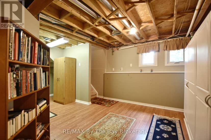 17 Acorn Crescent — photo 36 of 37