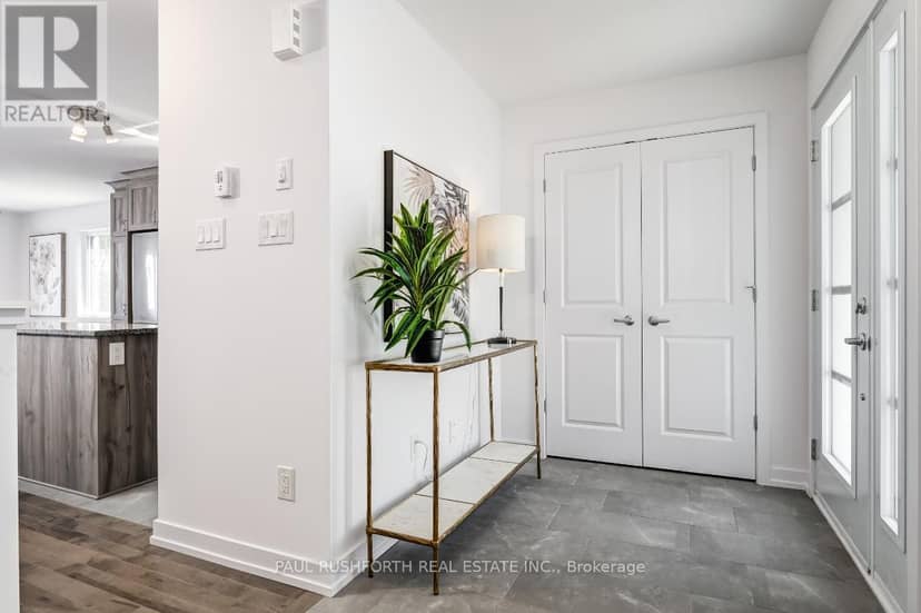 457 Laurette Street — photo 3 of 18