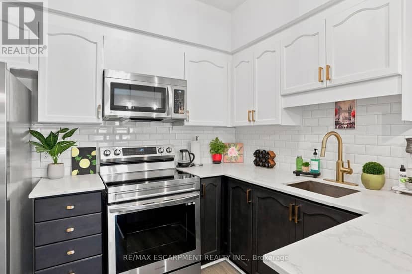 101 - 4016 Kilmer Drive — photo 16 of 29